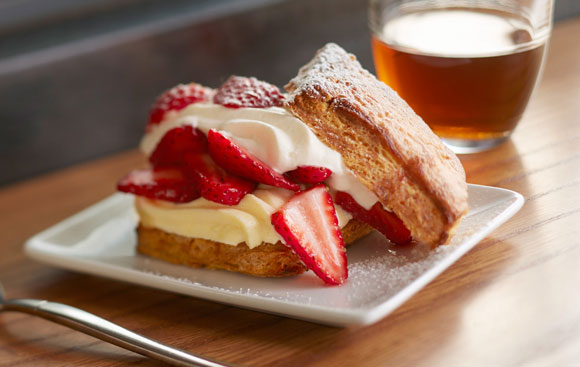 Strawberry Shortcake with Cream